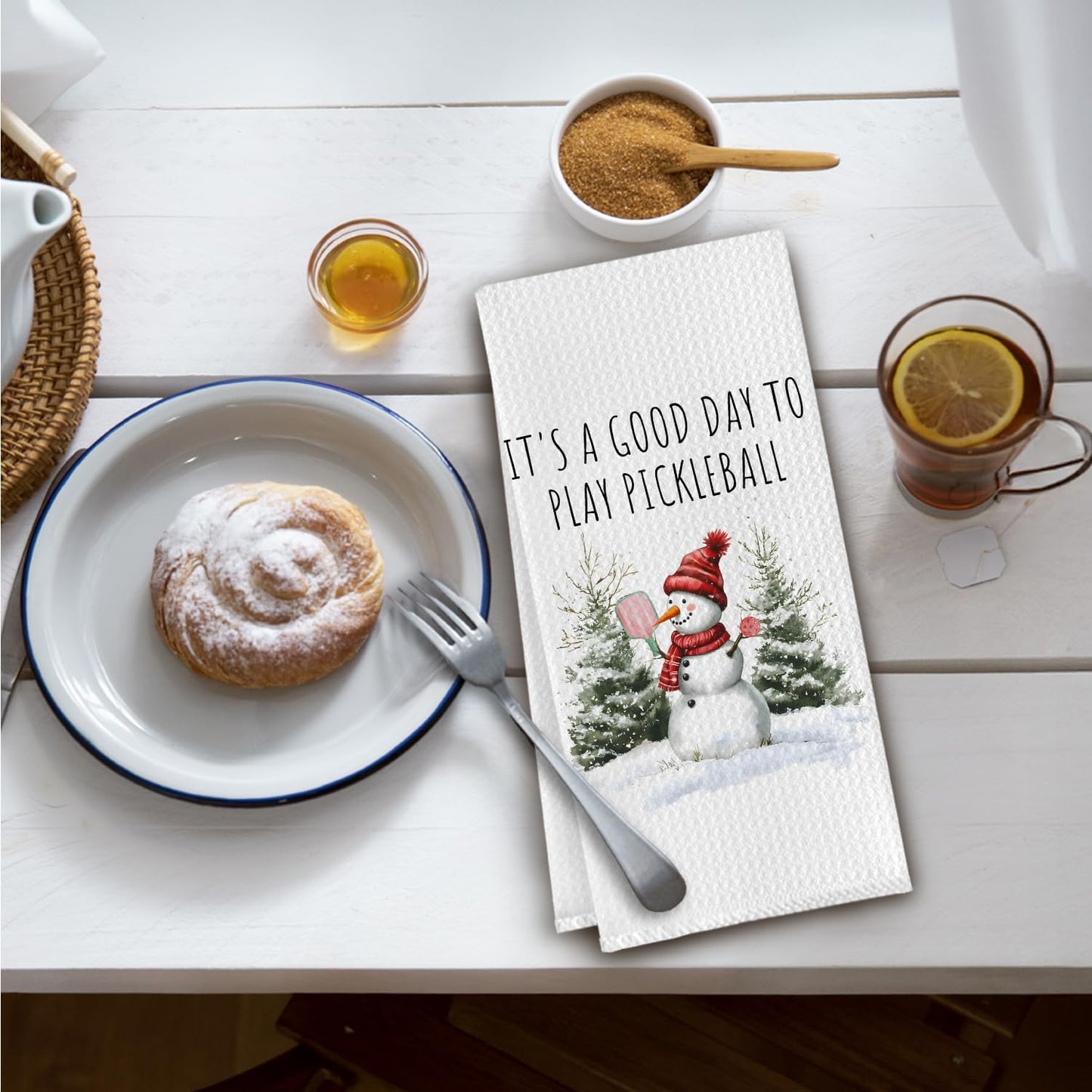 Christmas Pickleball Snowman Kitchen Towels, Gifts for Pickleball Lovers Dish Tea Towels for Kitchen Decor, Xmas Winter Snowman Holiday Decorative Hand Towel for Bathroom, 16X24 Inch