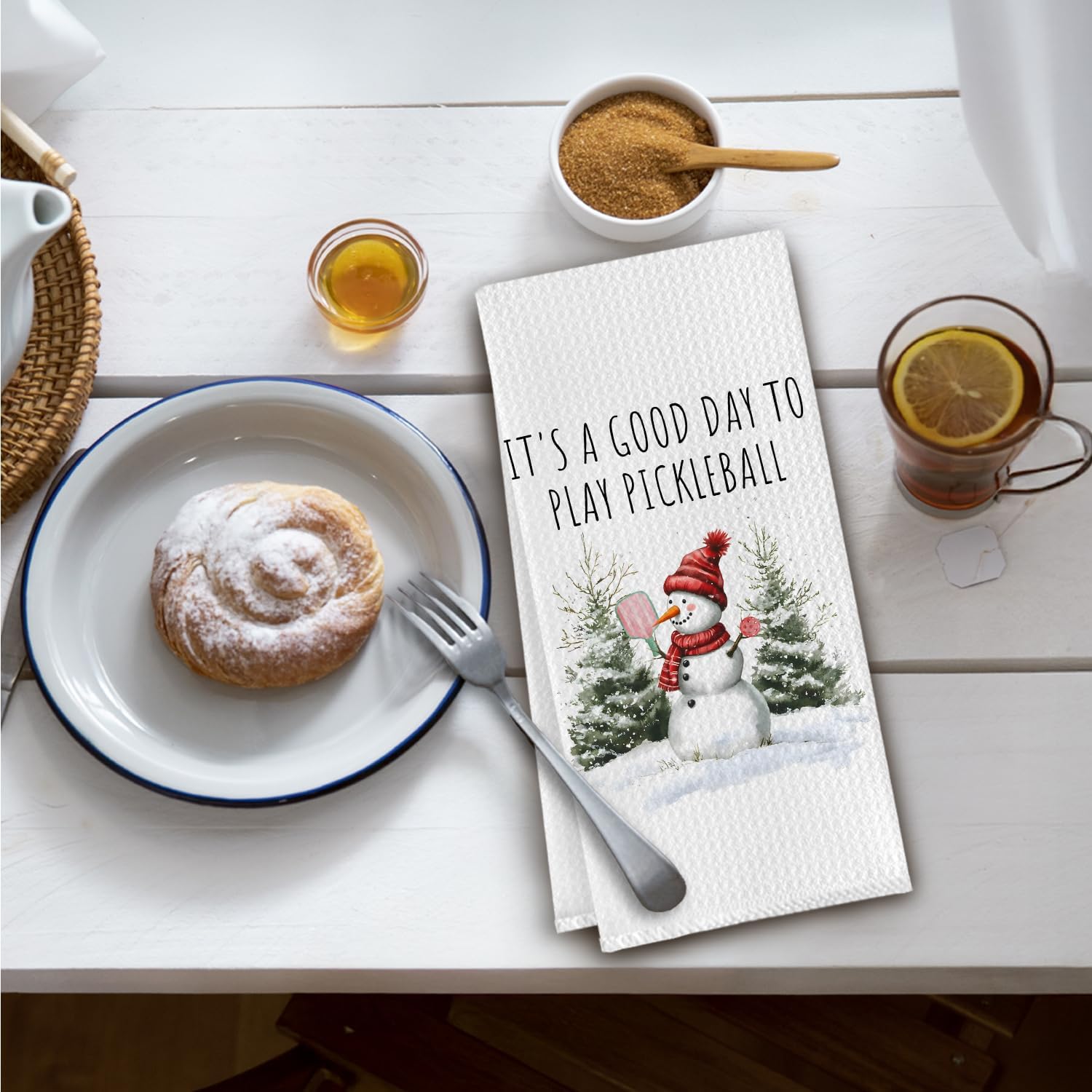 Christmas Pickleball Snowman Kitchen Towels, Gifts for Pickleball Lovers Dish Tea Towels for Kitchen Decor, Xmas Winter Snowman Holiday Decorative Hand Towel for Bathroom, 16X24 Inch